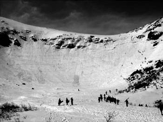 a- Tuckerman's-Ravine-2003